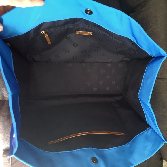 Tory Burch Tote - Picture 4 of 8